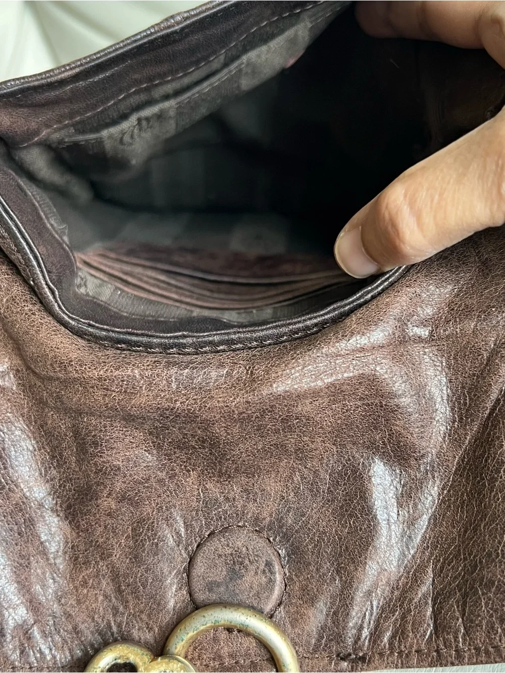 Juicy Couture Brown Leather Messenger Crossbody with Gold-Tone Logo Plate
